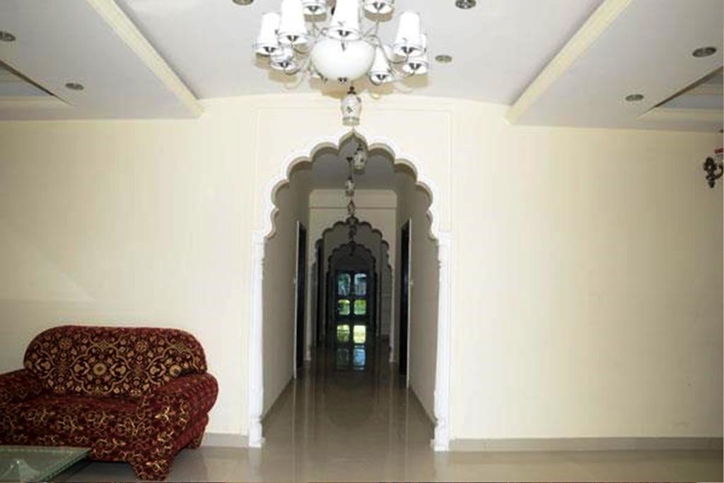 Hotel Malak Mahal Palace ชัยปุระ ภายนอก รูปภาพ